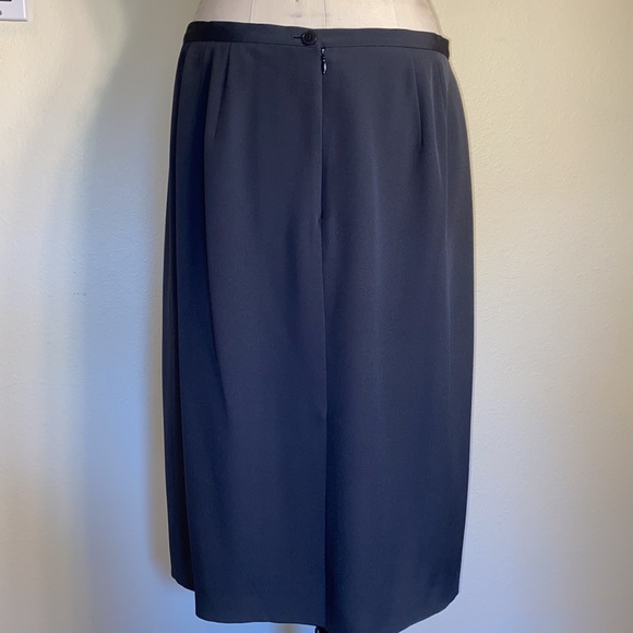 VINTAGE ARMANI | SKIRT | 12 - Picture 6 of 10